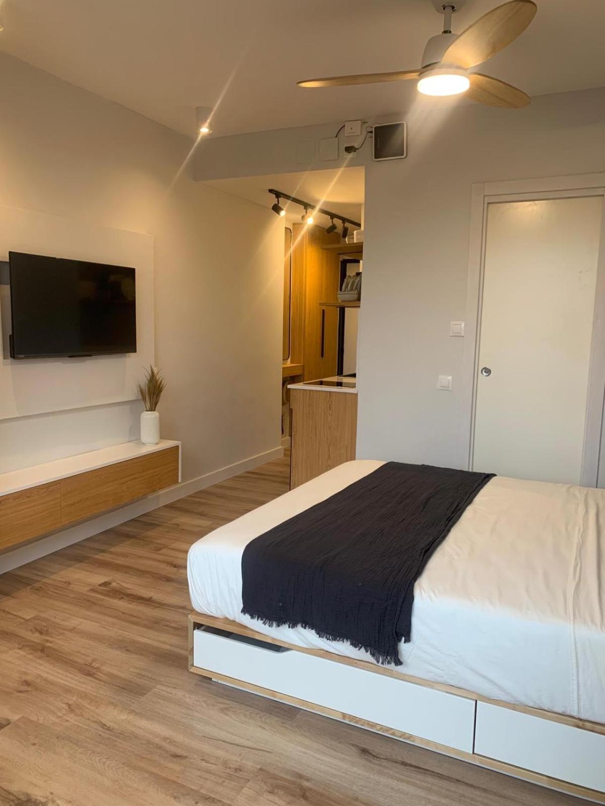 Estudio En Playa La Malagueta Málaga Eksteriør billede